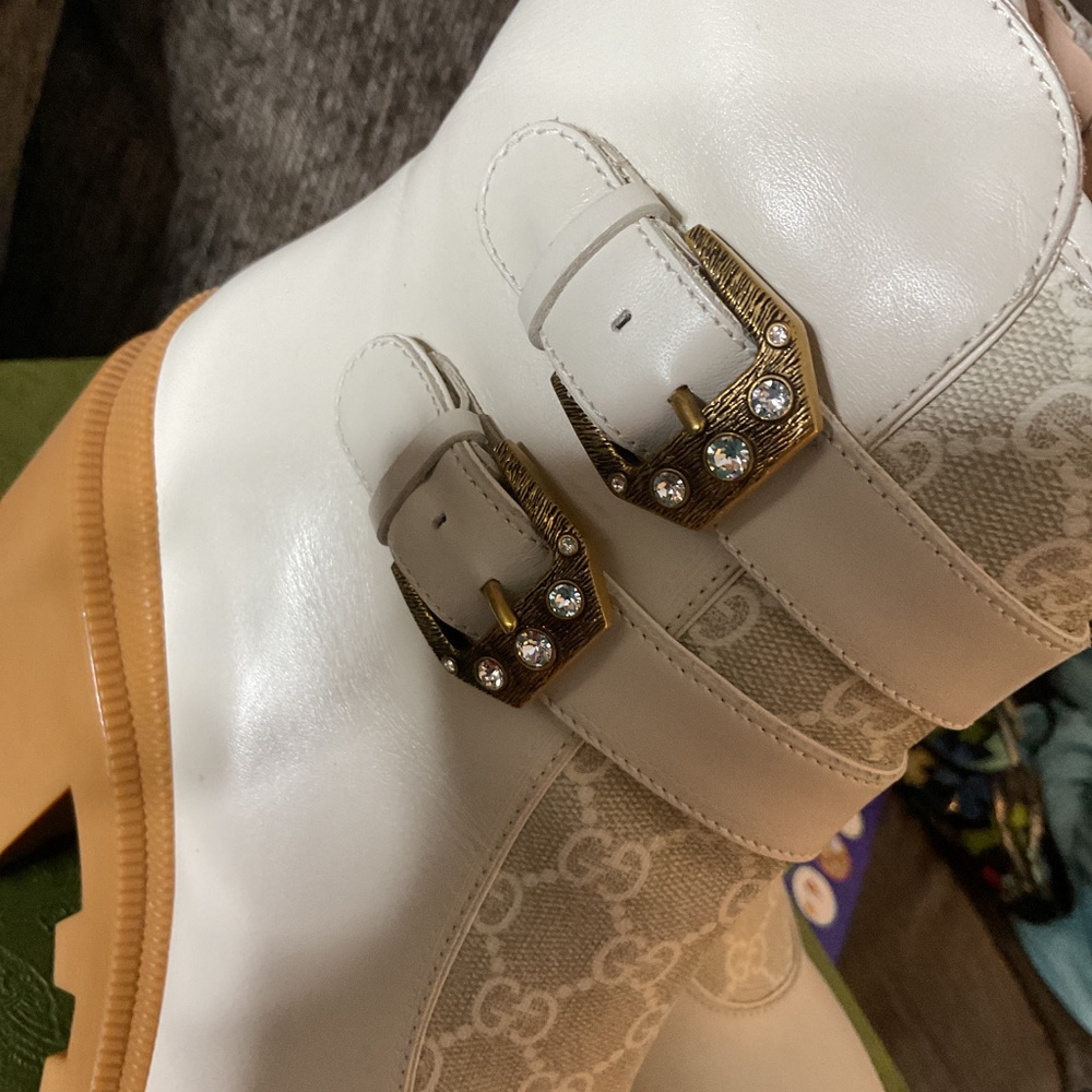 Gucci Boots Women’s (Shear ) sz 9 - Picture 5 of 5